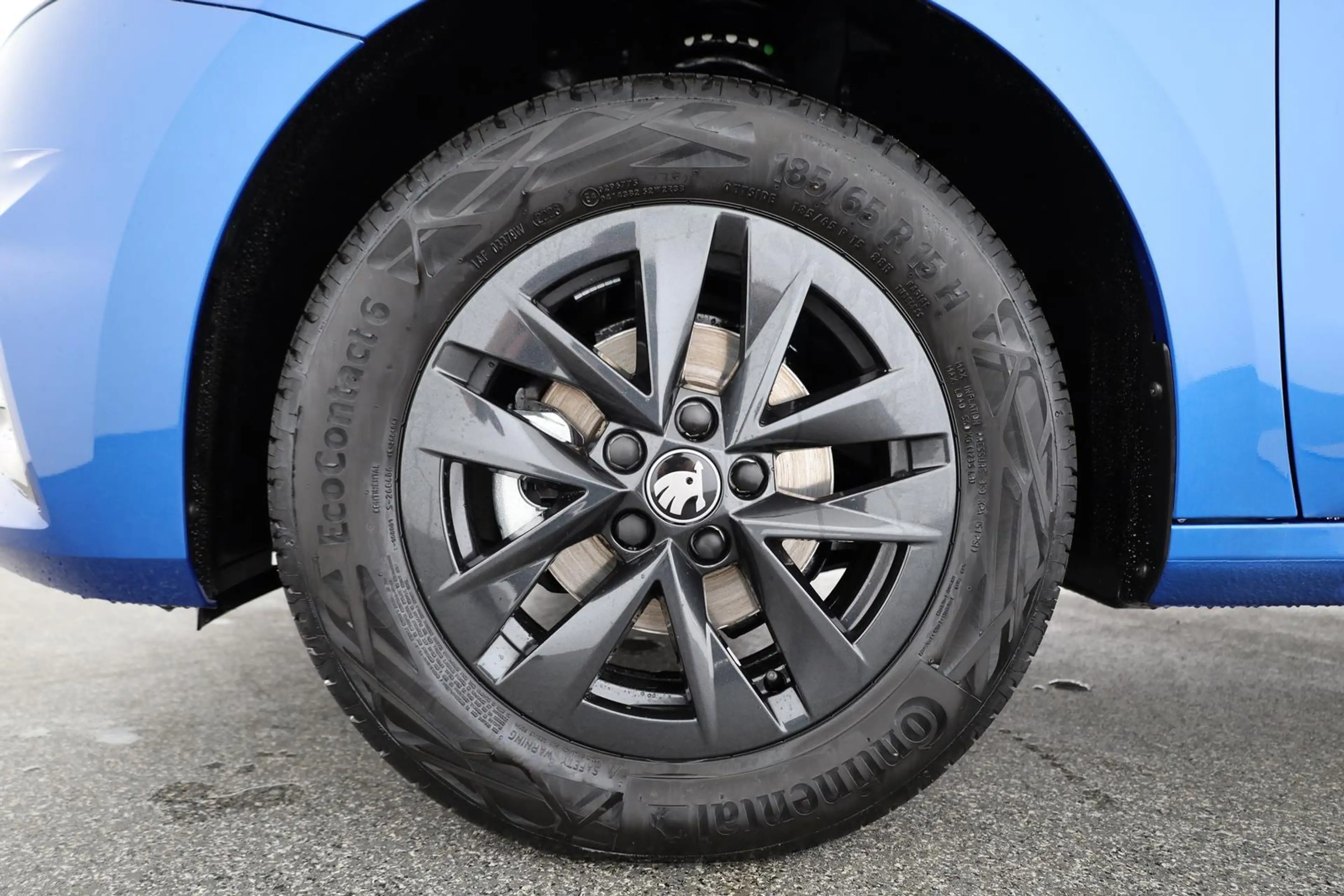Skoda Fabia Selection 1.0 TSI Selection, LED, Kamera, Winte... — photo 13
