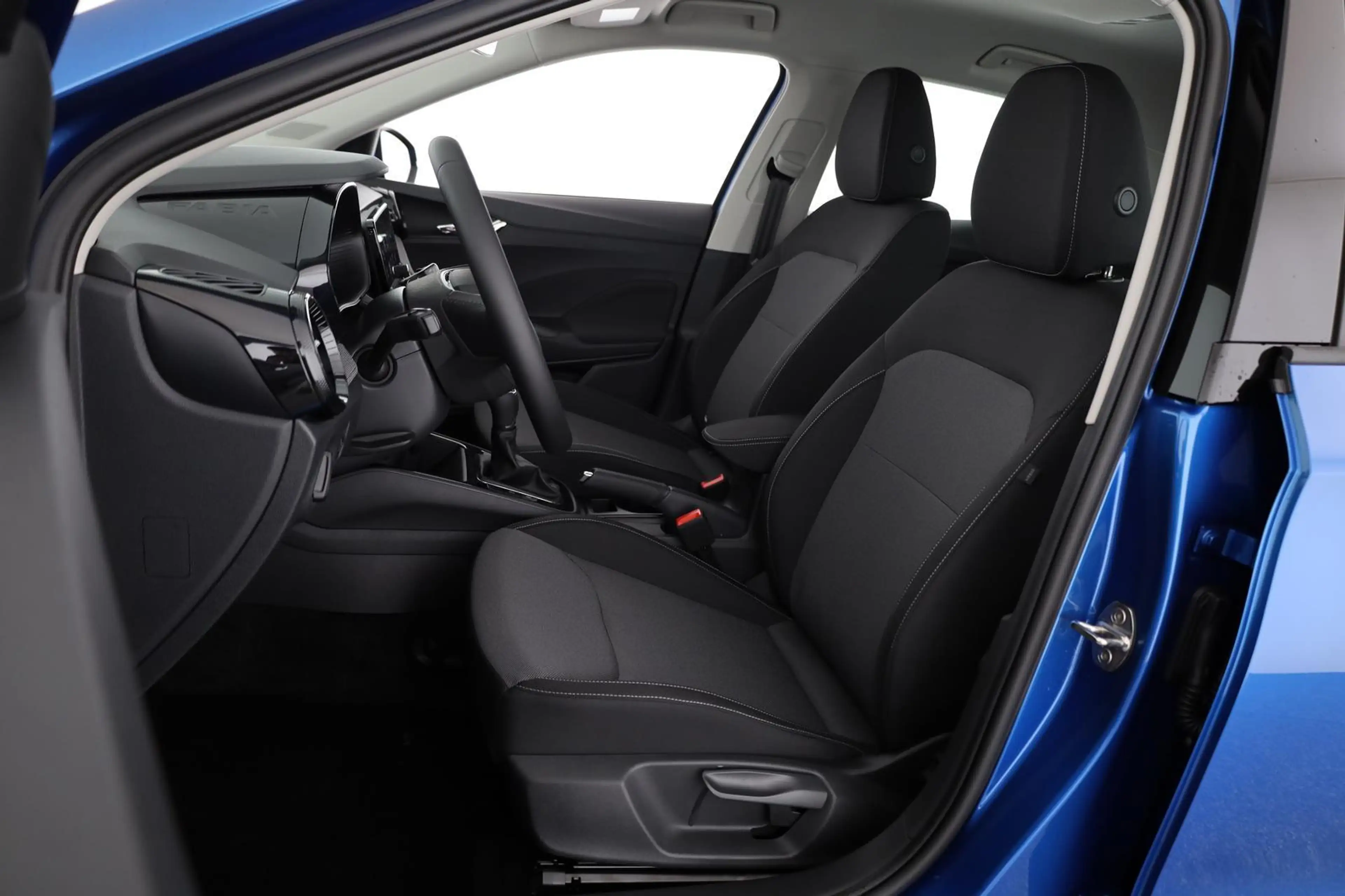 Skoda Fabia Selection 1.0 TSI Selection, LED, Kamera, Winte... — photo 10