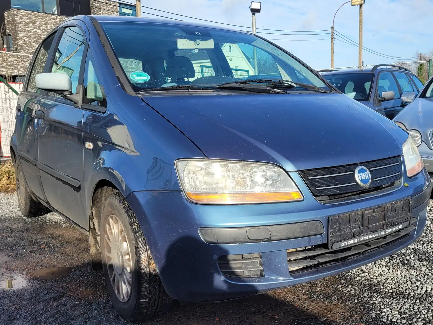 Fiat Idea 1.4i 16v AIRCO TREKHK euro4 2004 !! EERST LEZEN!!! Grijs - 1