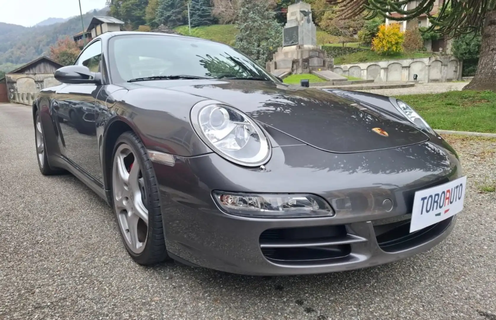 Porsche 911 Carrera 4S Coupé PARI AL NUOVO Gris - 1