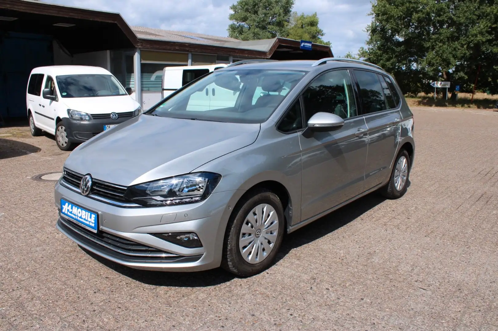 Volkswagen Golf Sportsvan VII Join Navi Sitzheizung+Lenkrad Silber - 1