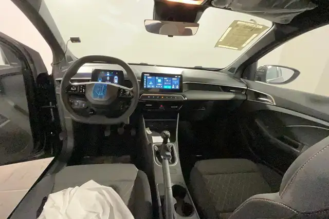 MG MG3 view 7