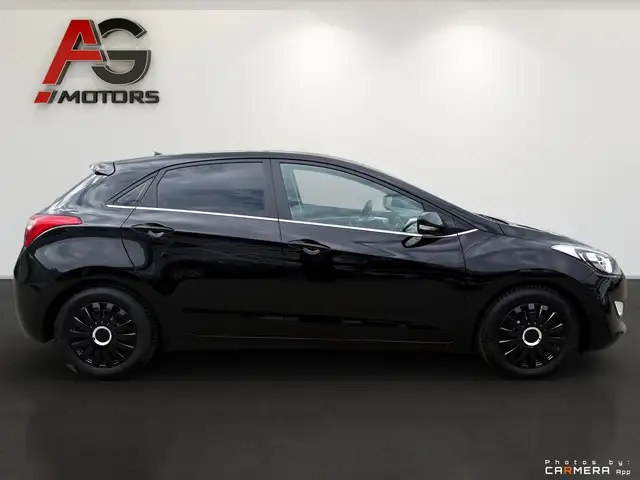 Hyundai I30 view 4