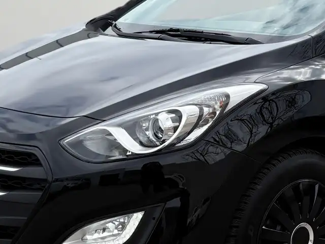 Hyundai I30 view 9