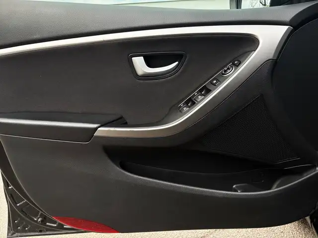 Hyundai I30 view 13