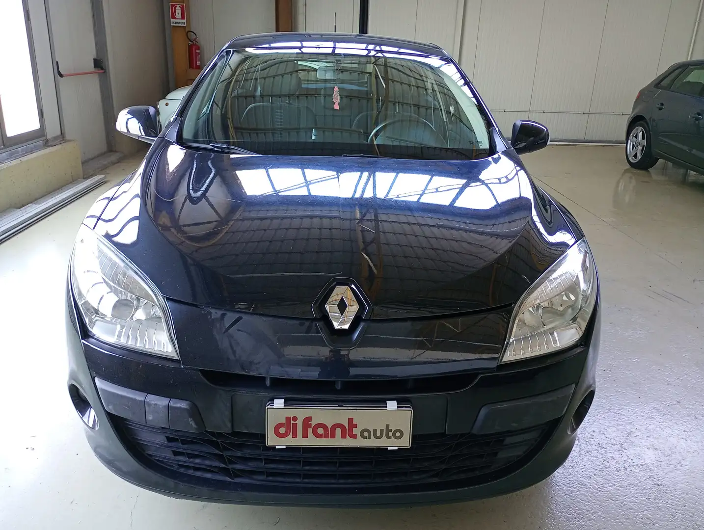 Renault Megane Megane III 2008 SporTour 1.5 dci Confort 90cv fap Noir - 2