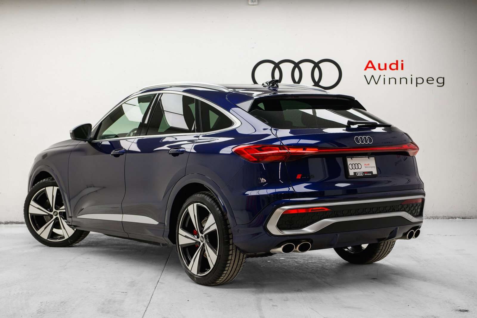 2025 Audi SQ5 Technik | 360 Camera | Massage Seats thumb 6
