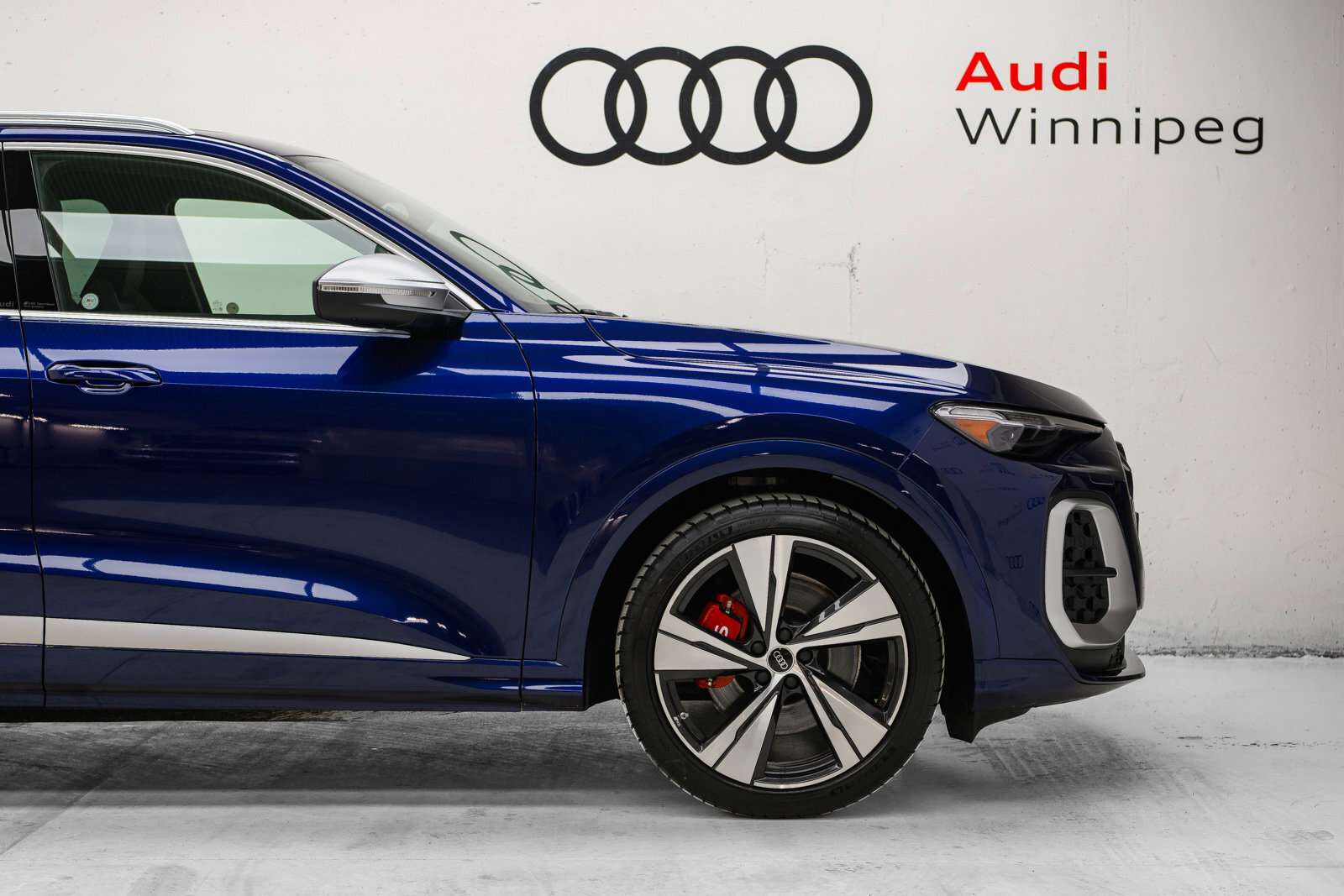 2025 Audi SQ5 Technik | 360 Camera | Massage Seats alt 5