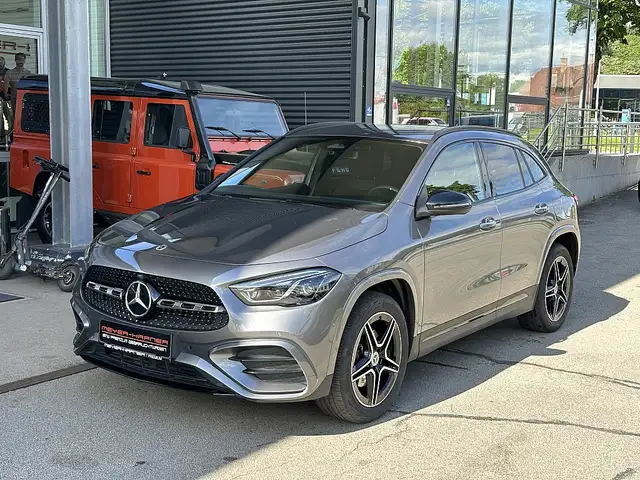 Mercedes-Benz GLA 250 e Entry Aut.