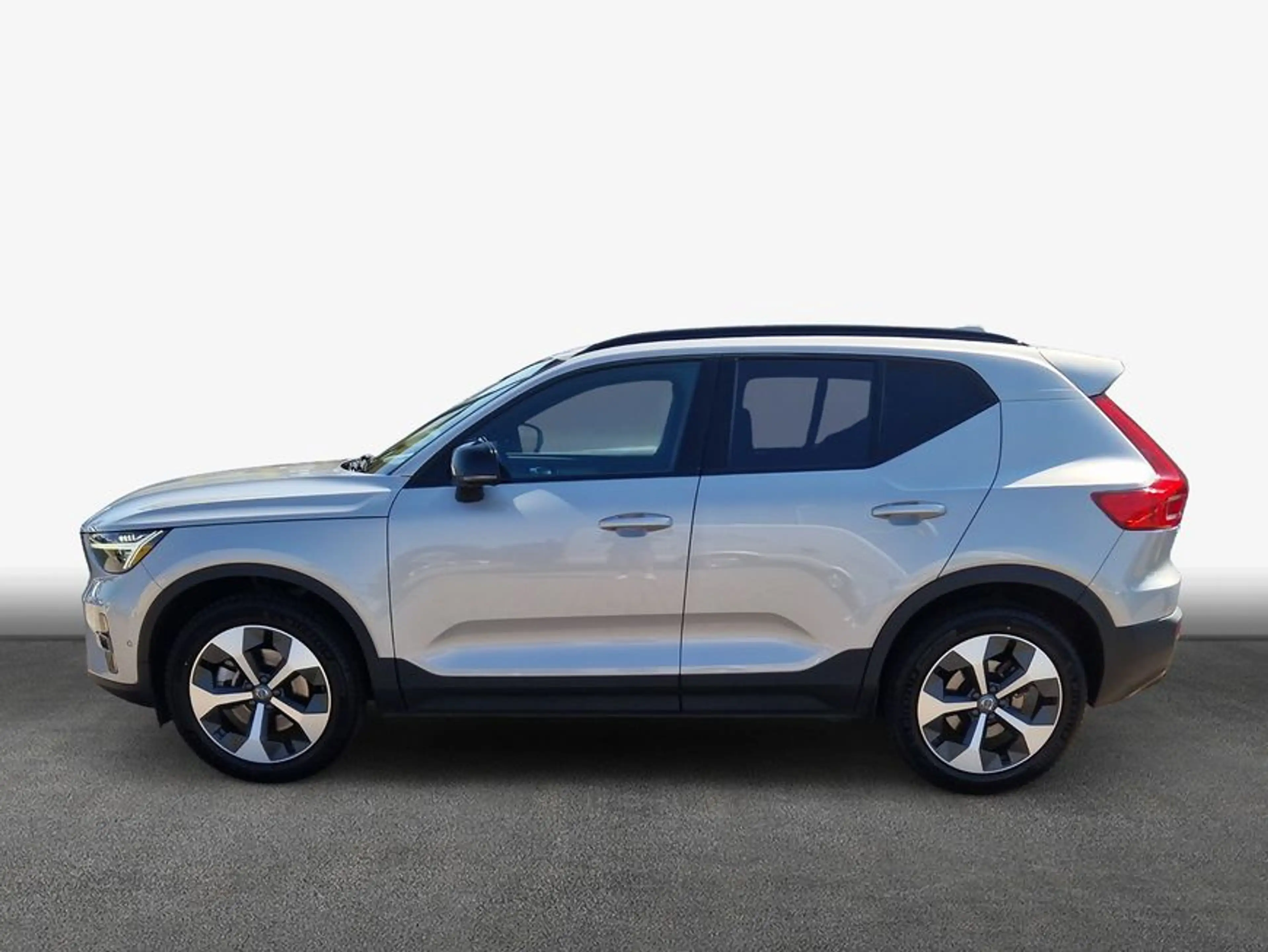 Volvo XC40 XC40 B3 B DKG Plus Dark Business 360°V AHK GJR — photo 4