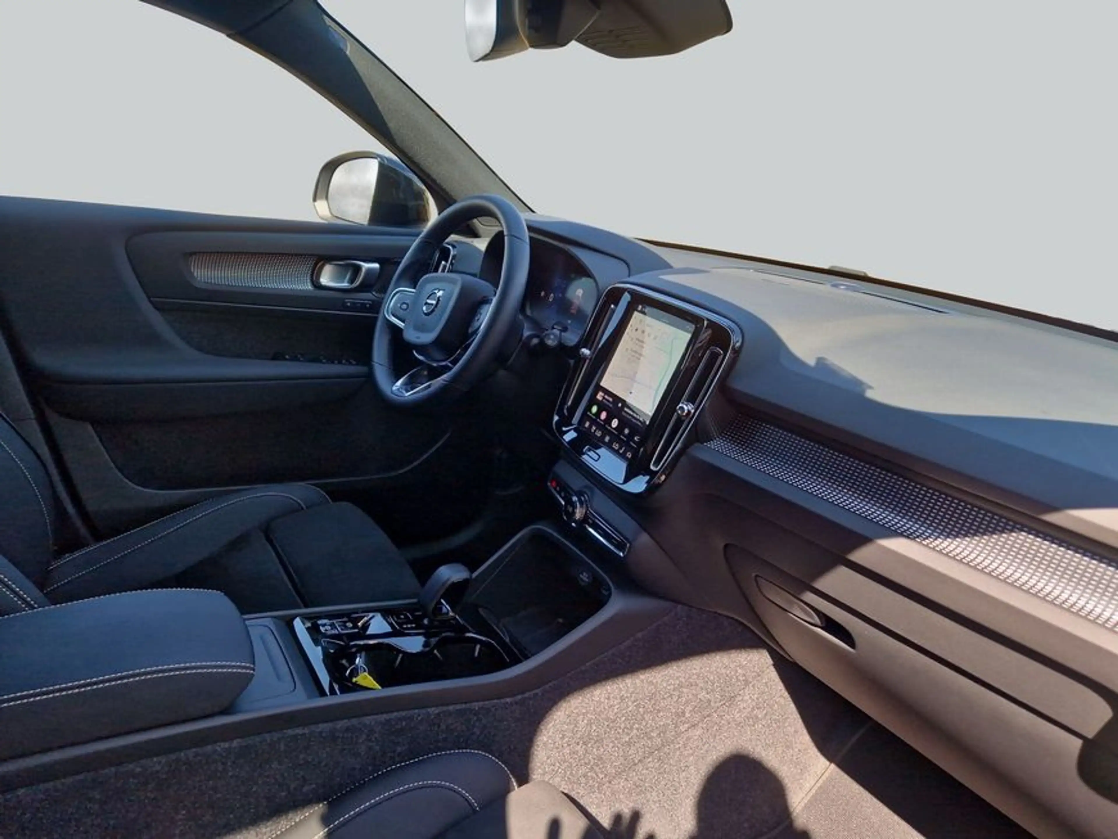 Volvo XC40 XC40 B3 B DKG Plus Dark Business 360°V AHK GJR — photo 15