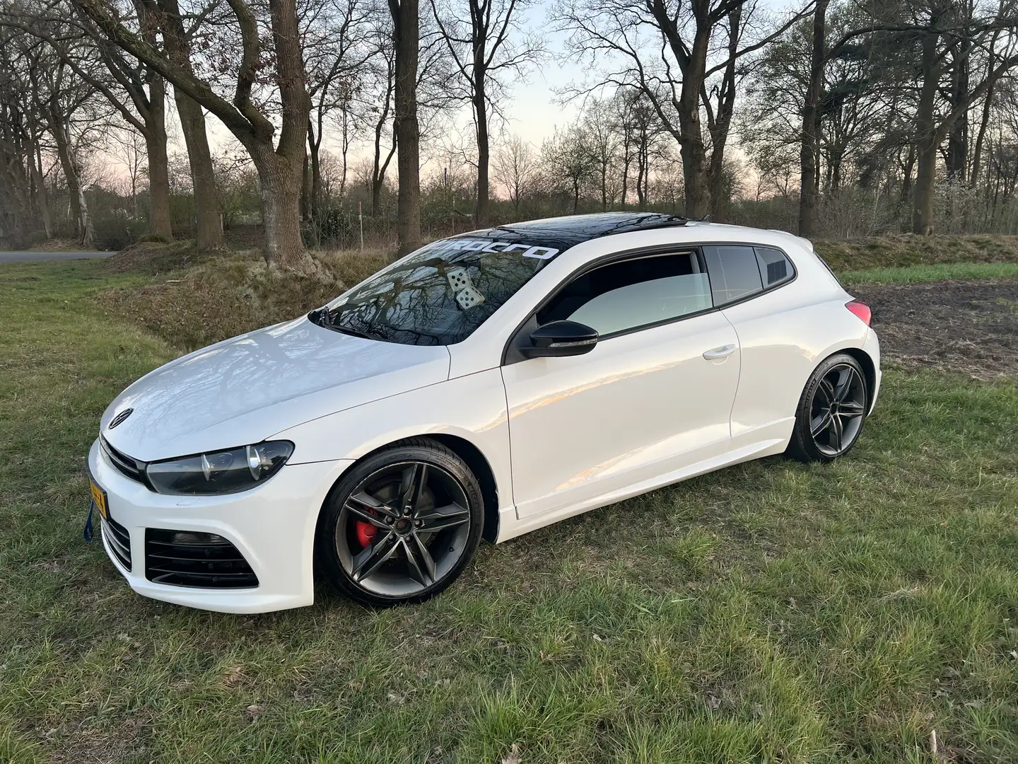 Volkswagen Scirocco 1.4 TSI Highl. Plus Wit - 1