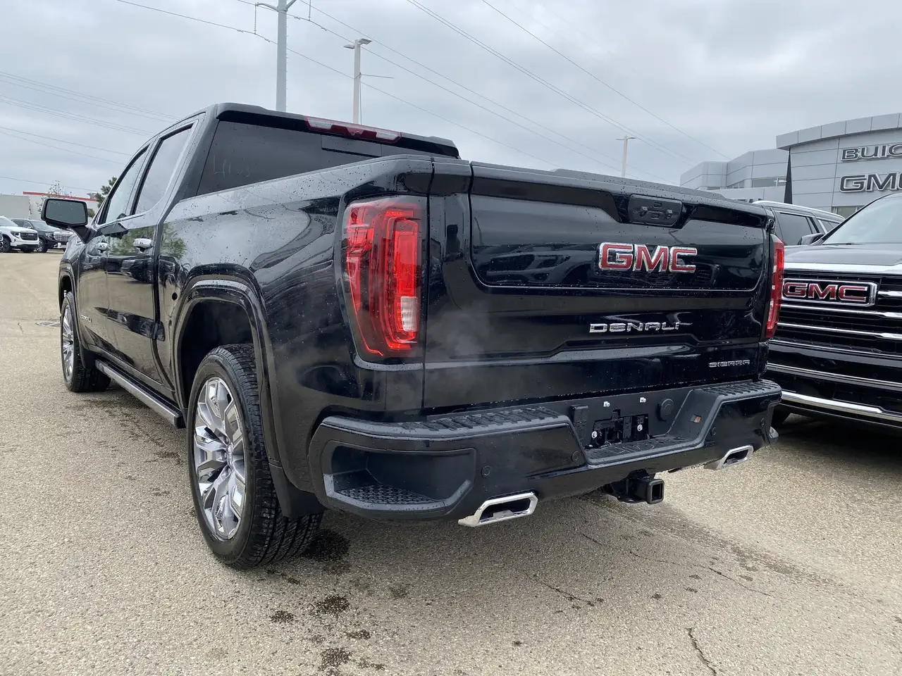 GMC Sierra 1500 снимка GMC Sierra 1500