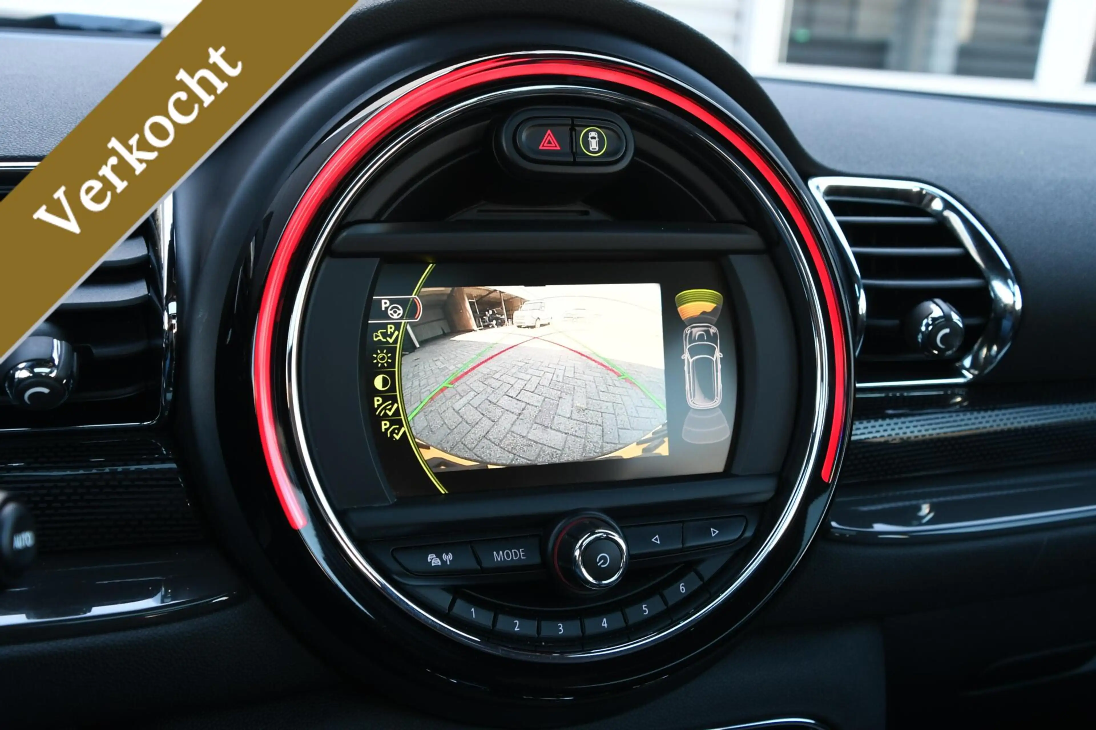 MINI Cooper S Clubman 2.0 Chili Serious Business LEDER | PANO — photo 24