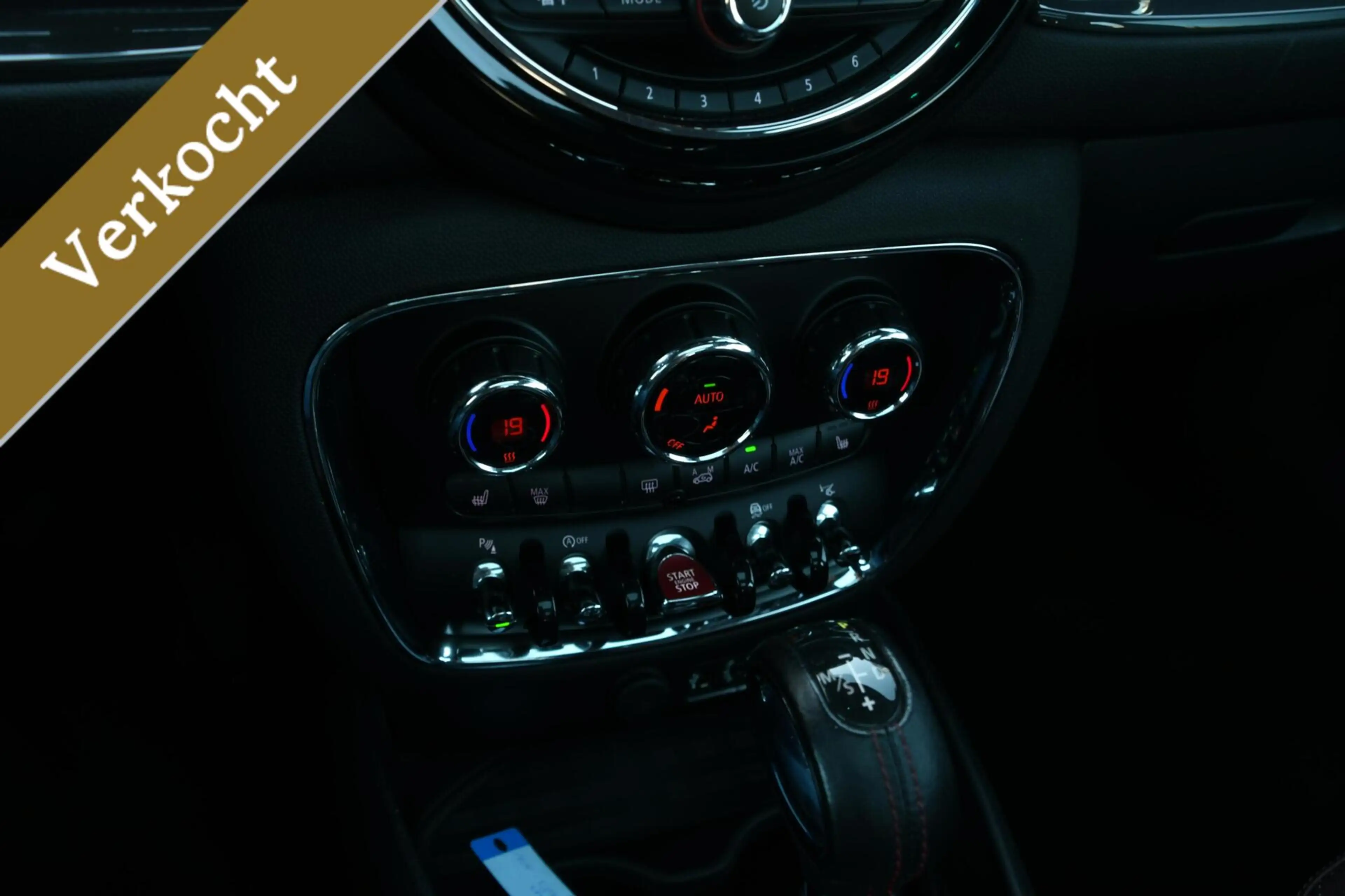 MINI Cooper S Clubman 2.0 Chili Serious Business LEDER | PANO — photo 21
