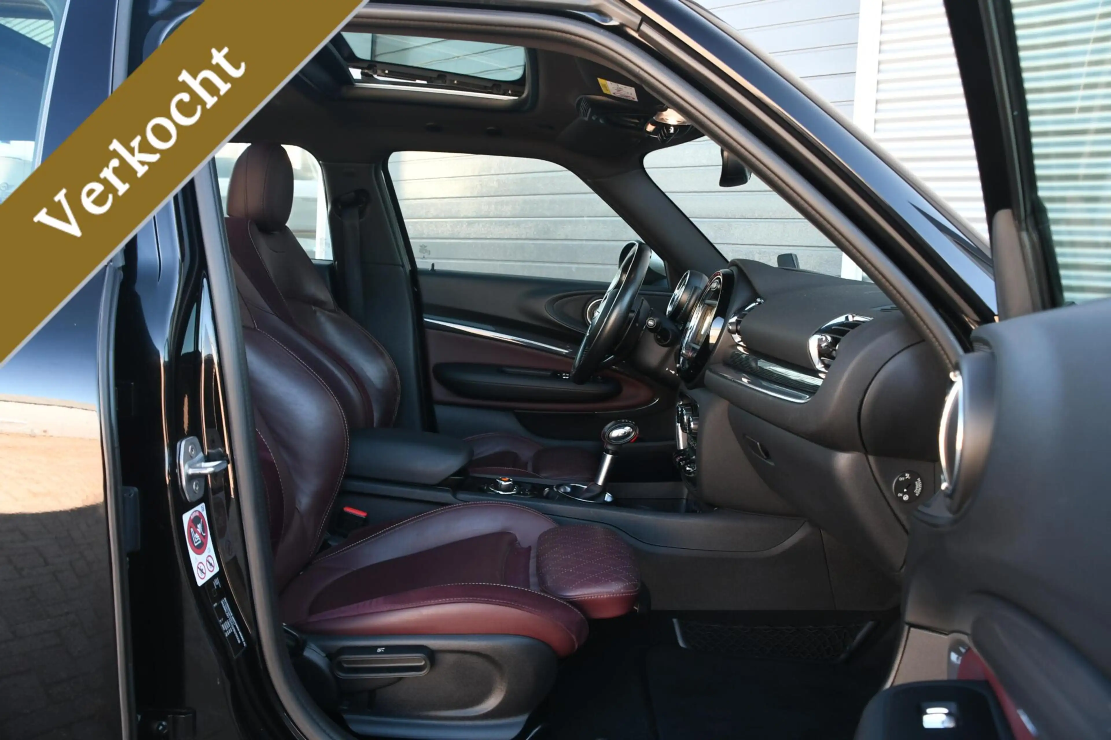 MINI Cooper S Clubman 2.0 Chili Serious Business LEDER | PANO — photo 11