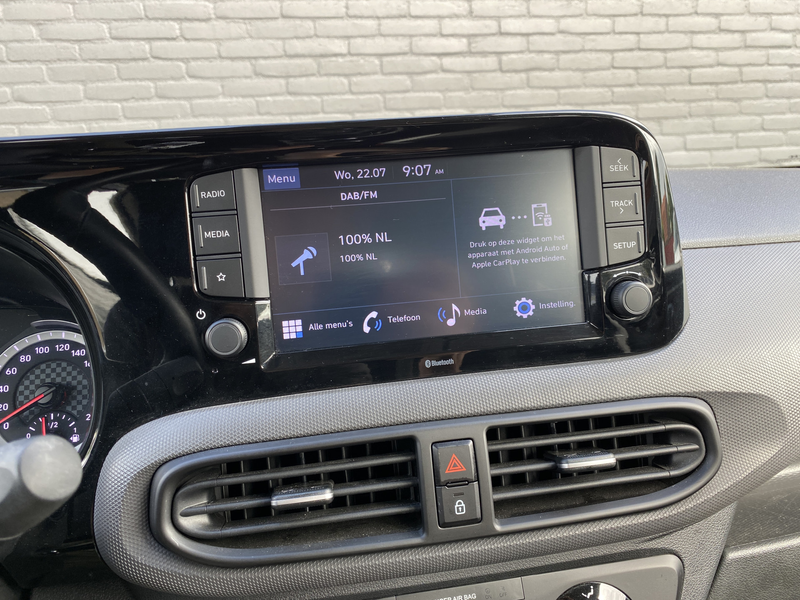 Hyundai i10 1.0 Comfort | 1e eigenaar | dealer onderh. | apple — photo 21