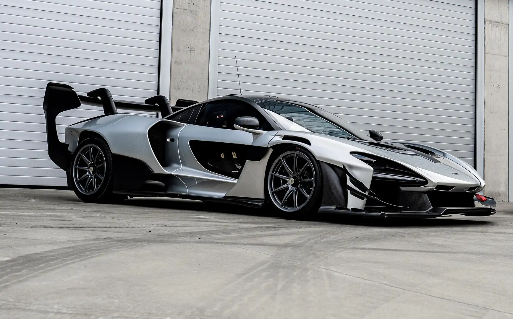 McLaren Senna GTR     new !!! 0KM + Package Lanzante Road Argintiu - 1