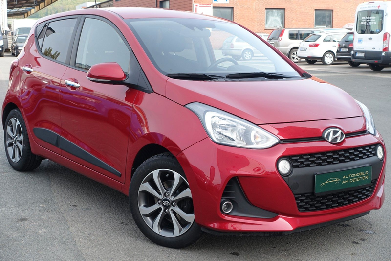 Hyundai i10 Style//TÜV+SER. NEU//LED//NAVI//SHZ//KEYLESS
