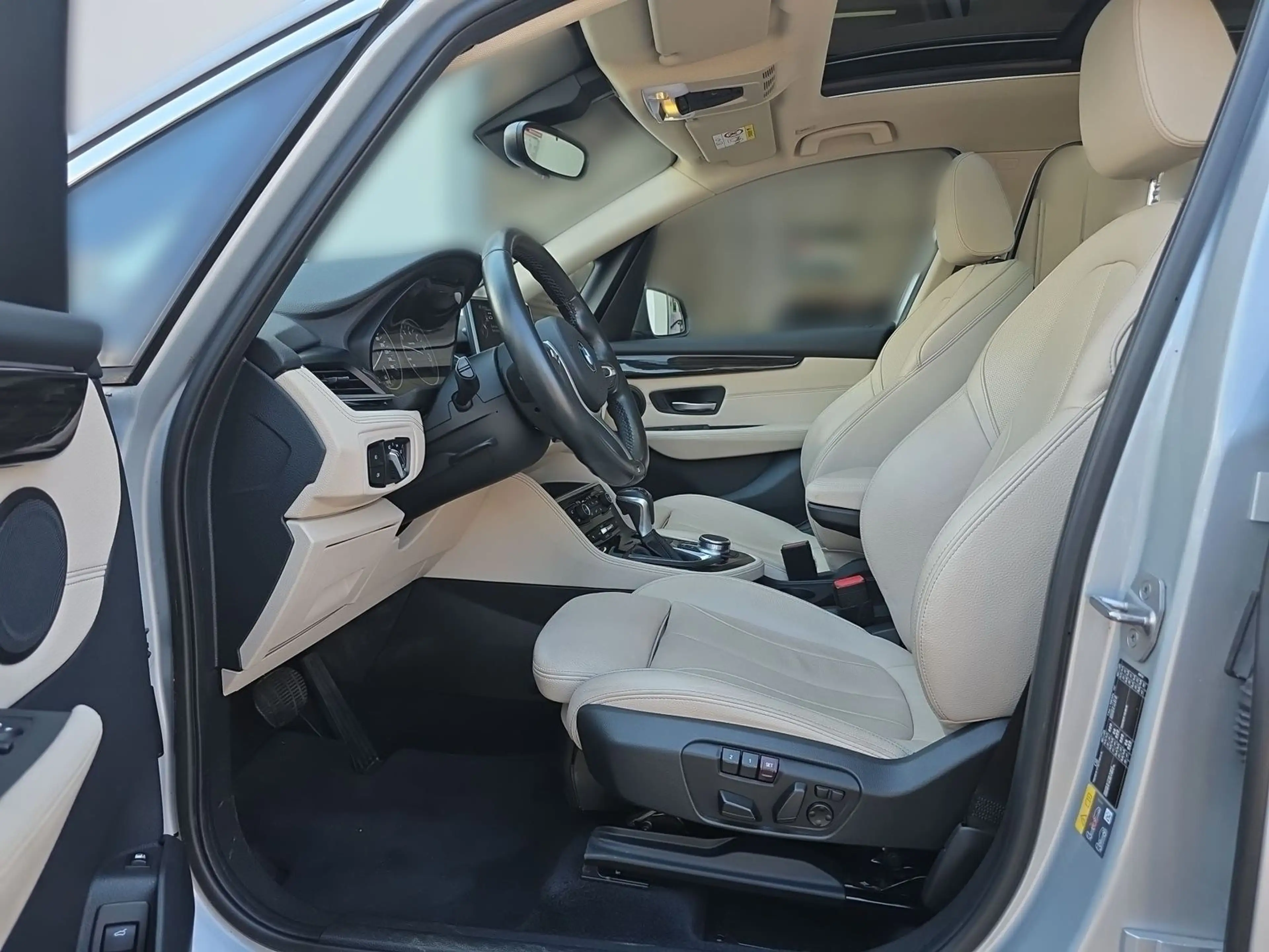 BMW 225 xe Actice Tourer Luxury Line Leder Panorama — photo 10