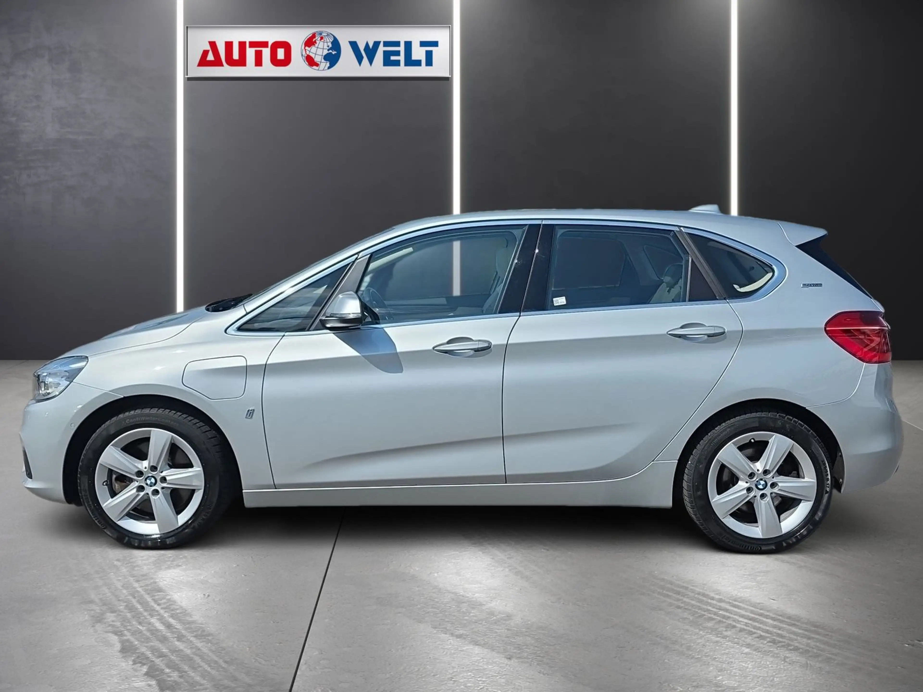 BMW 225 xe Actice Tourer Luxury Line Leder Panorama — photo 6