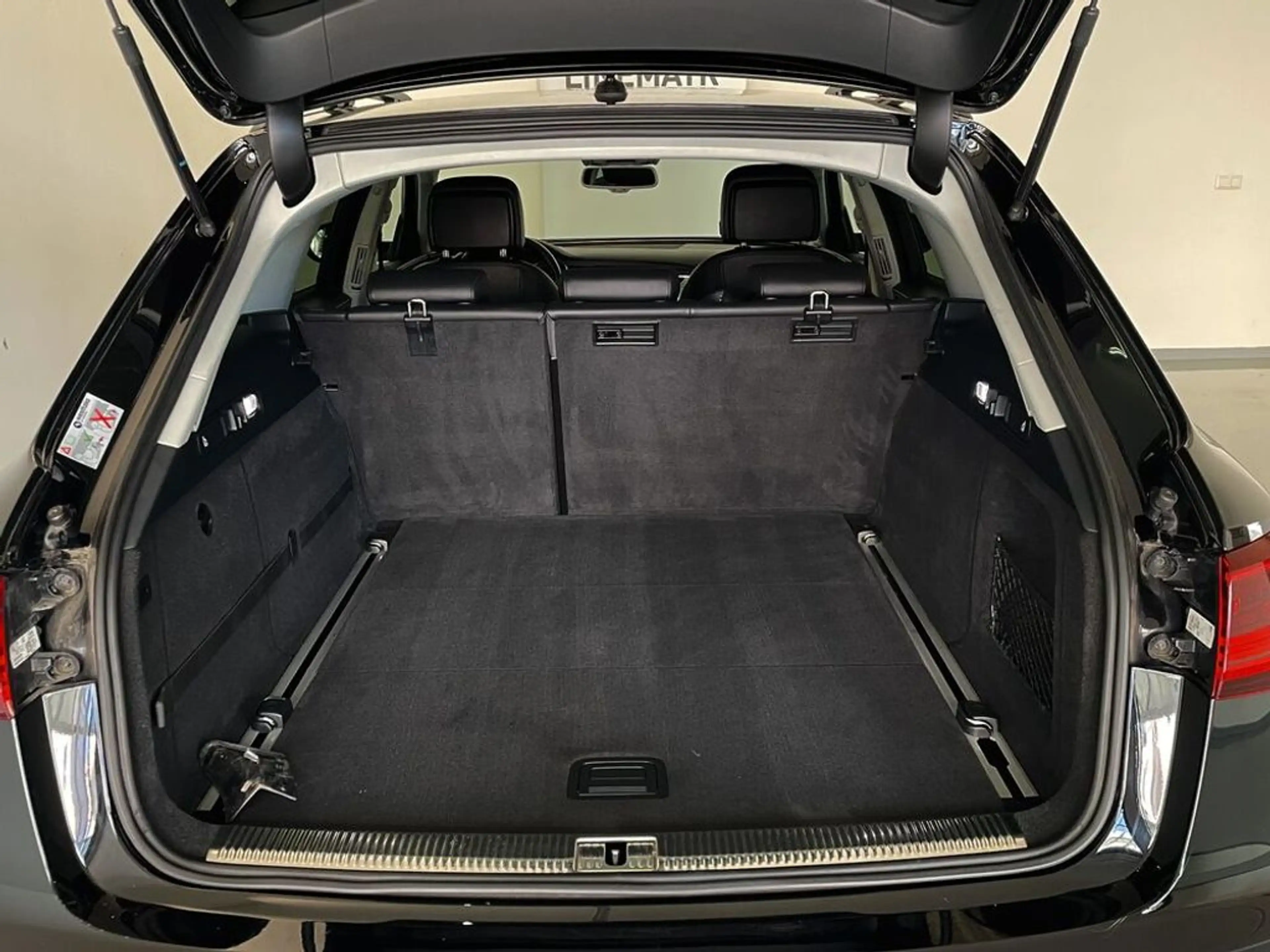 Audi A6 allroad 3.0 TDI — photo 8