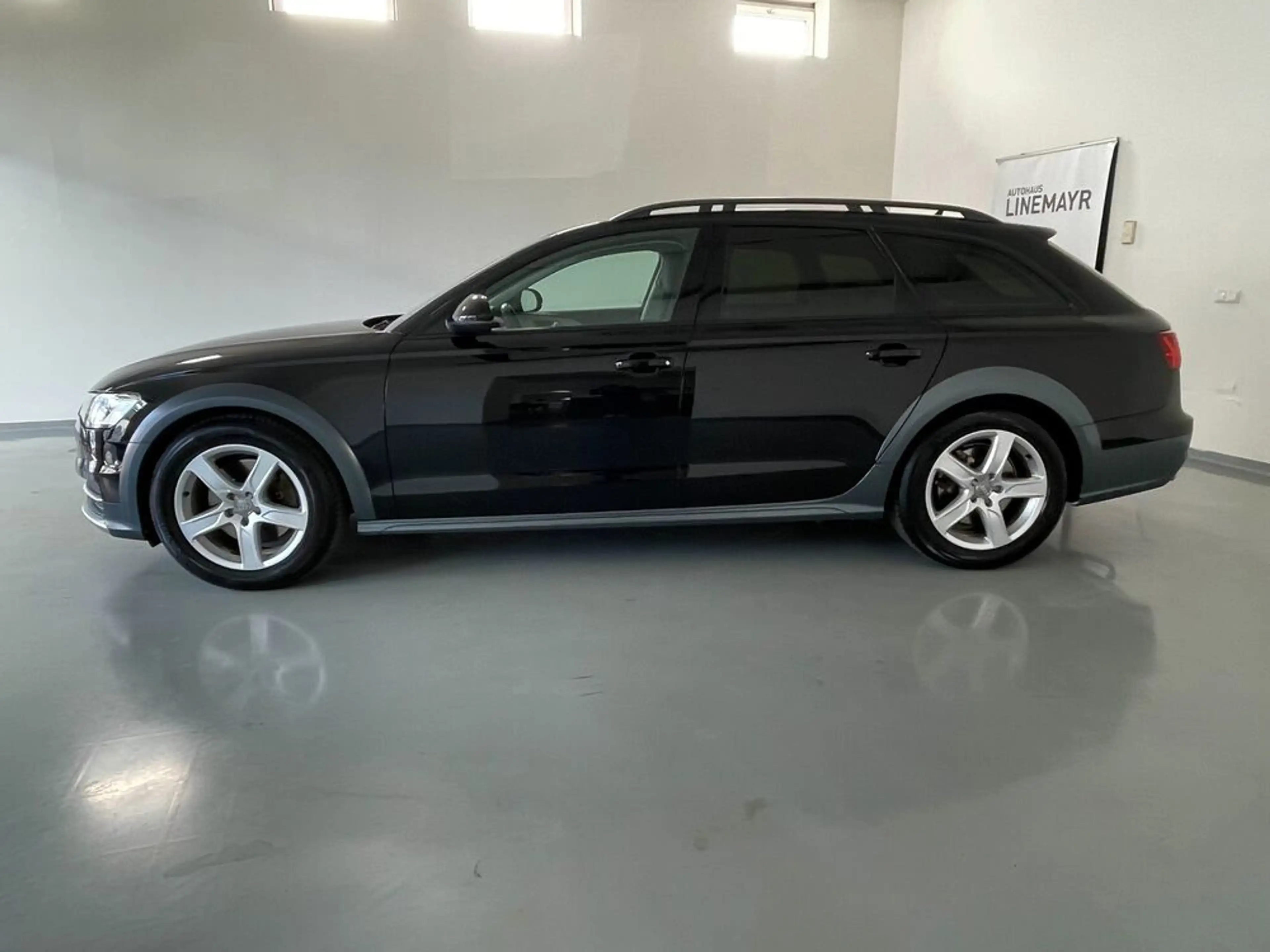 Audi A6 allroad 3.0 TDI — photo 5