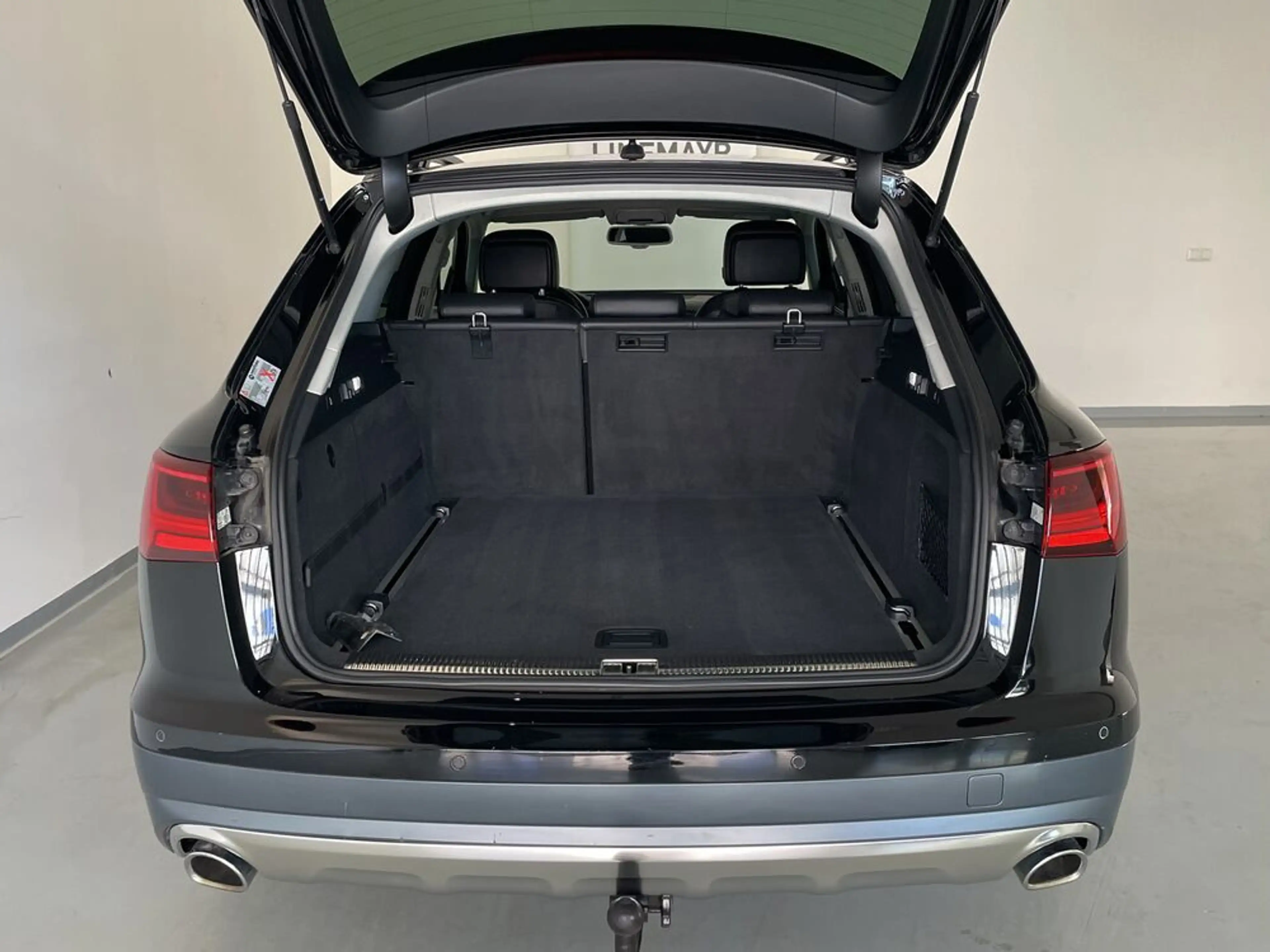 Audi A6 allroad 3.0 TDI — photo 9