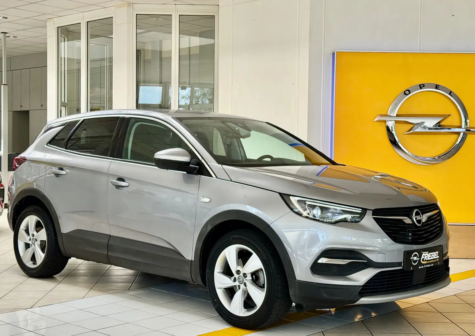 Opel Grandland X Inno/AHZV/Navi/Kam/Sitzh/Lenkhzg/LED/elektrHeckkl. Grau - 1
