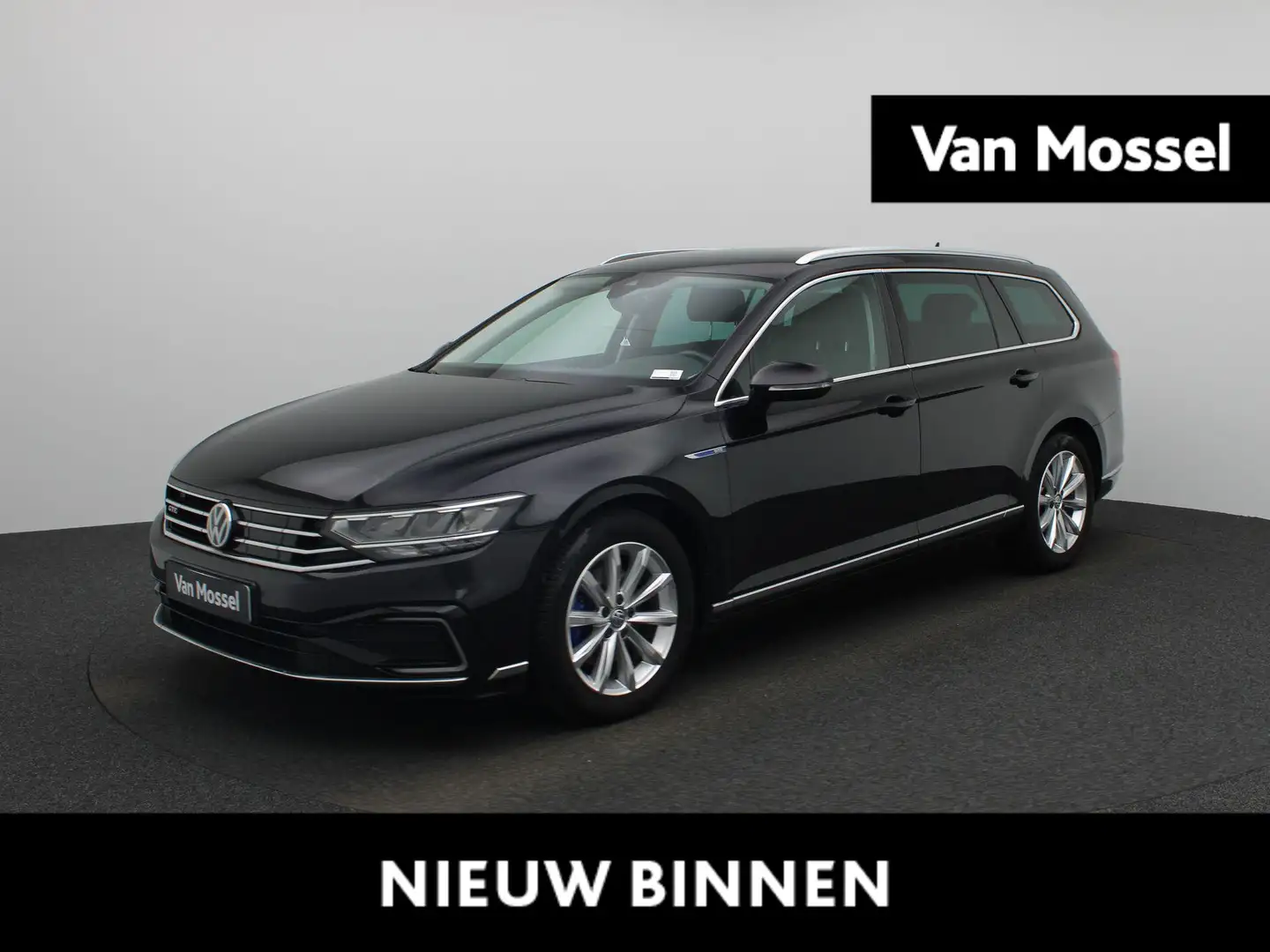 Volkswagen Passat Variant 1.4 TSI PHEV GTE Business | Automaat | Navigatie | Zwart - 1