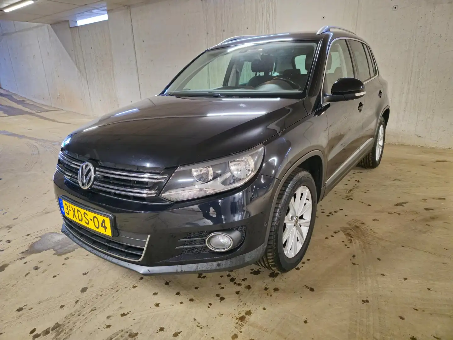 Volkswagen Tiguan 2.0 TSI Sport&Style 4Motion Noir - 2