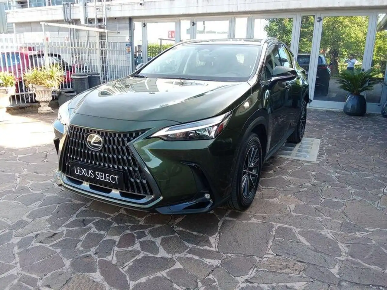 Lexus NX 450h+