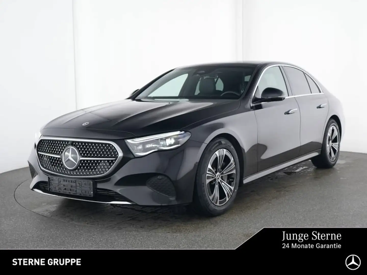 Mercedes-Benz E 450 E 450 4M AVANTGARDE Pano Distr Ambi Totw Keyl Noir - 1