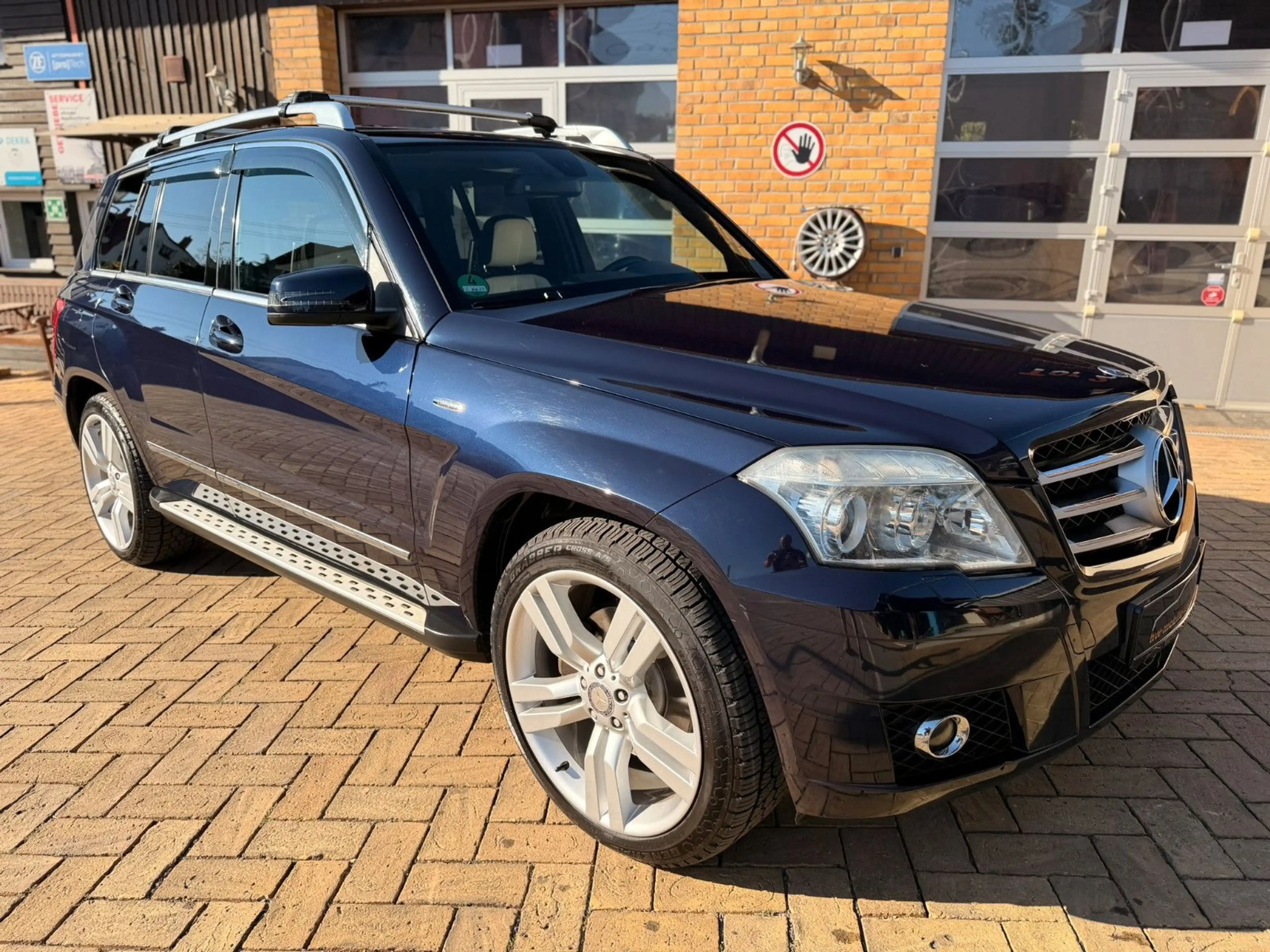 Mercedes-Benz GLK 350 CDI 4M Edition Designo CarPlay AHK uvm.!