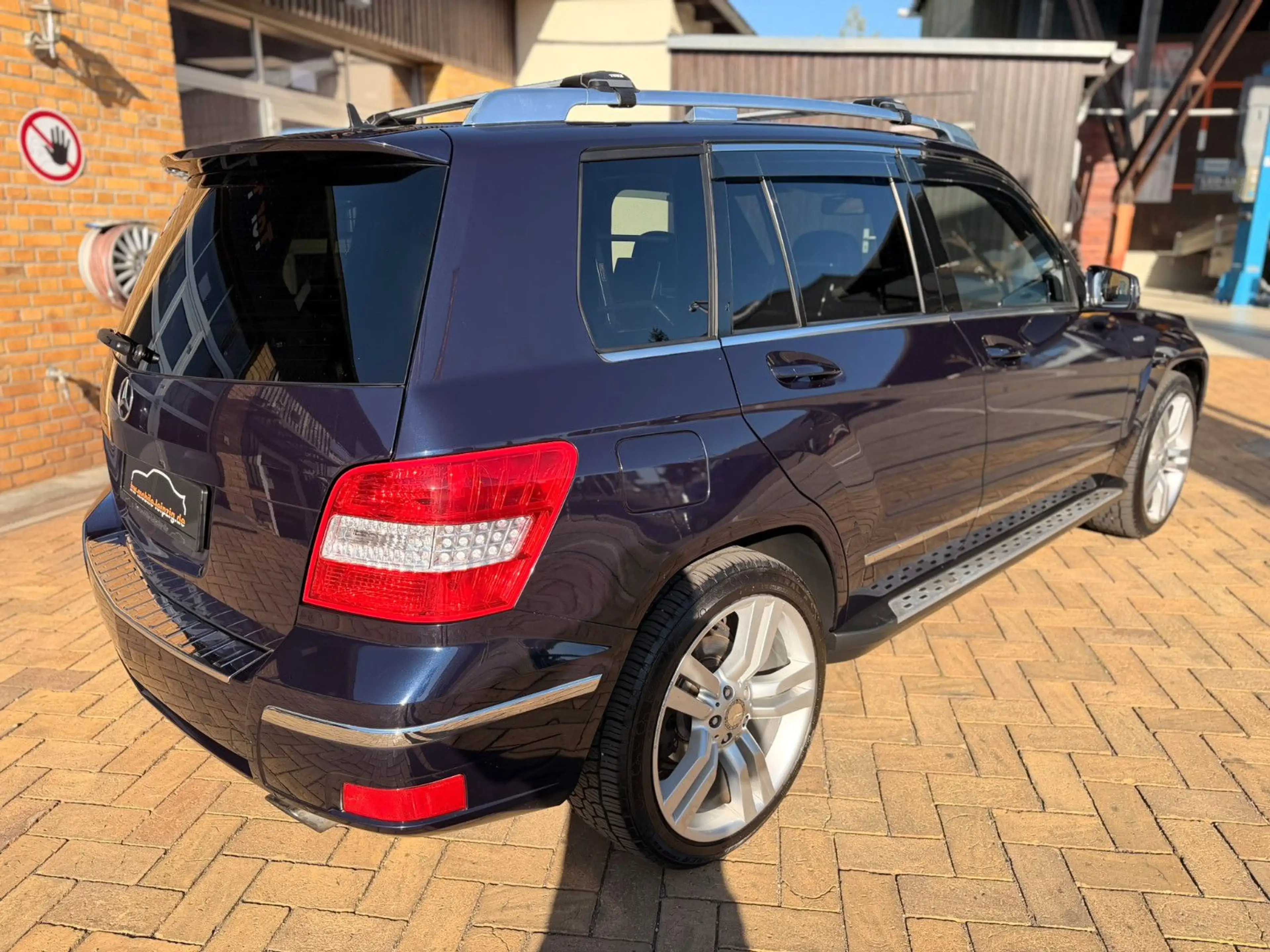 Mercedes-Benz GLK 350 CDI 4M Edition Designo CarPlay AHK uvm.! — photo 4