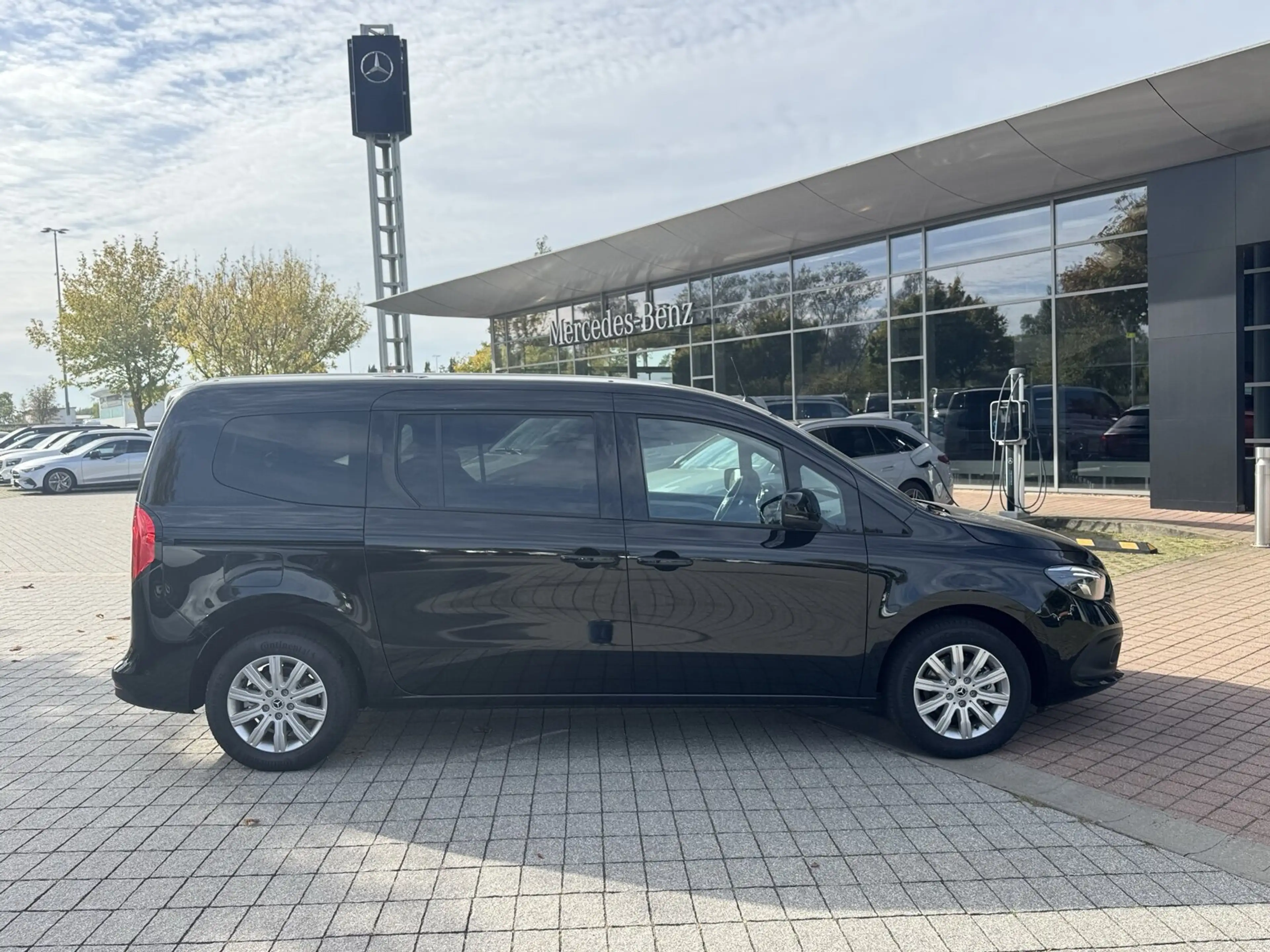 Mercedes-Benz T-Class T180 Edition Progressive Navi Klima Frontscheibe heizb Autom LED — photo 8