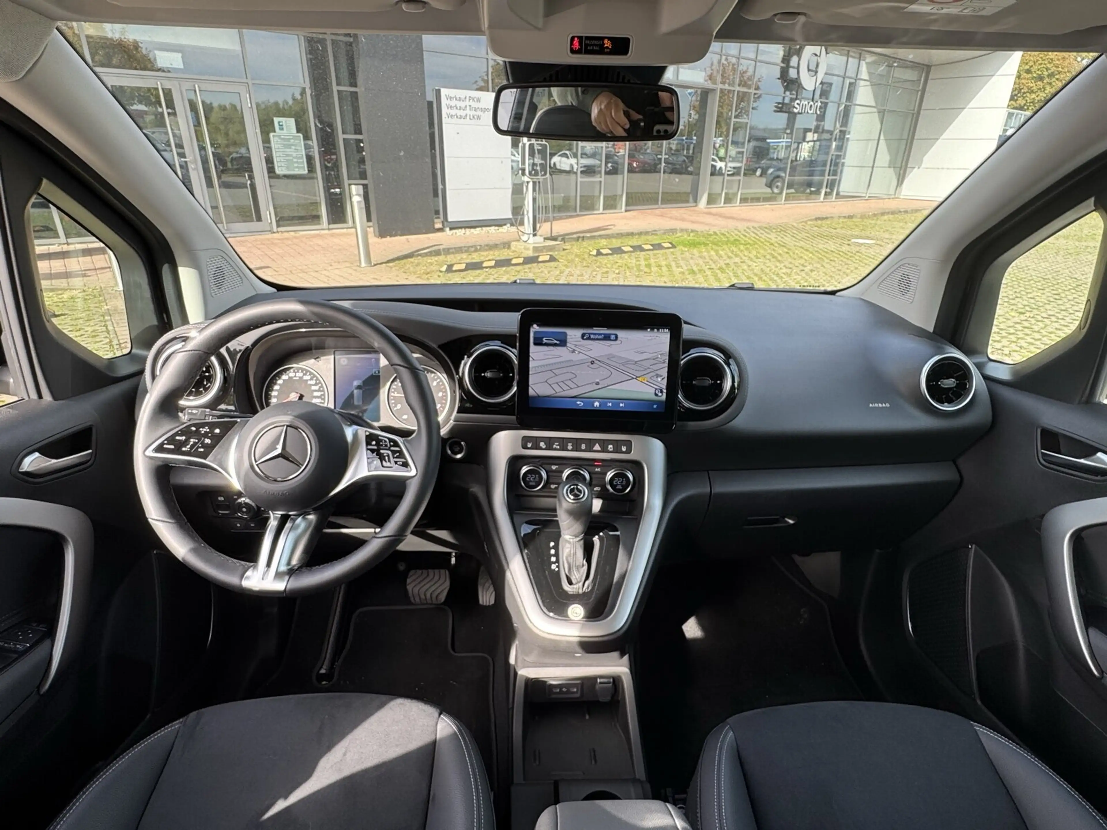 Mercedes-Benz T-Class T180 Edition Progressive Navi Klima Frontscheibe heizb Autom LED — photo 11