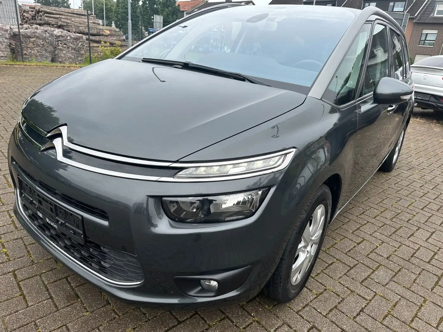 Citroen Grand C4 Picasso /Spacetourer Selection  *7 Sitze Gris - 1