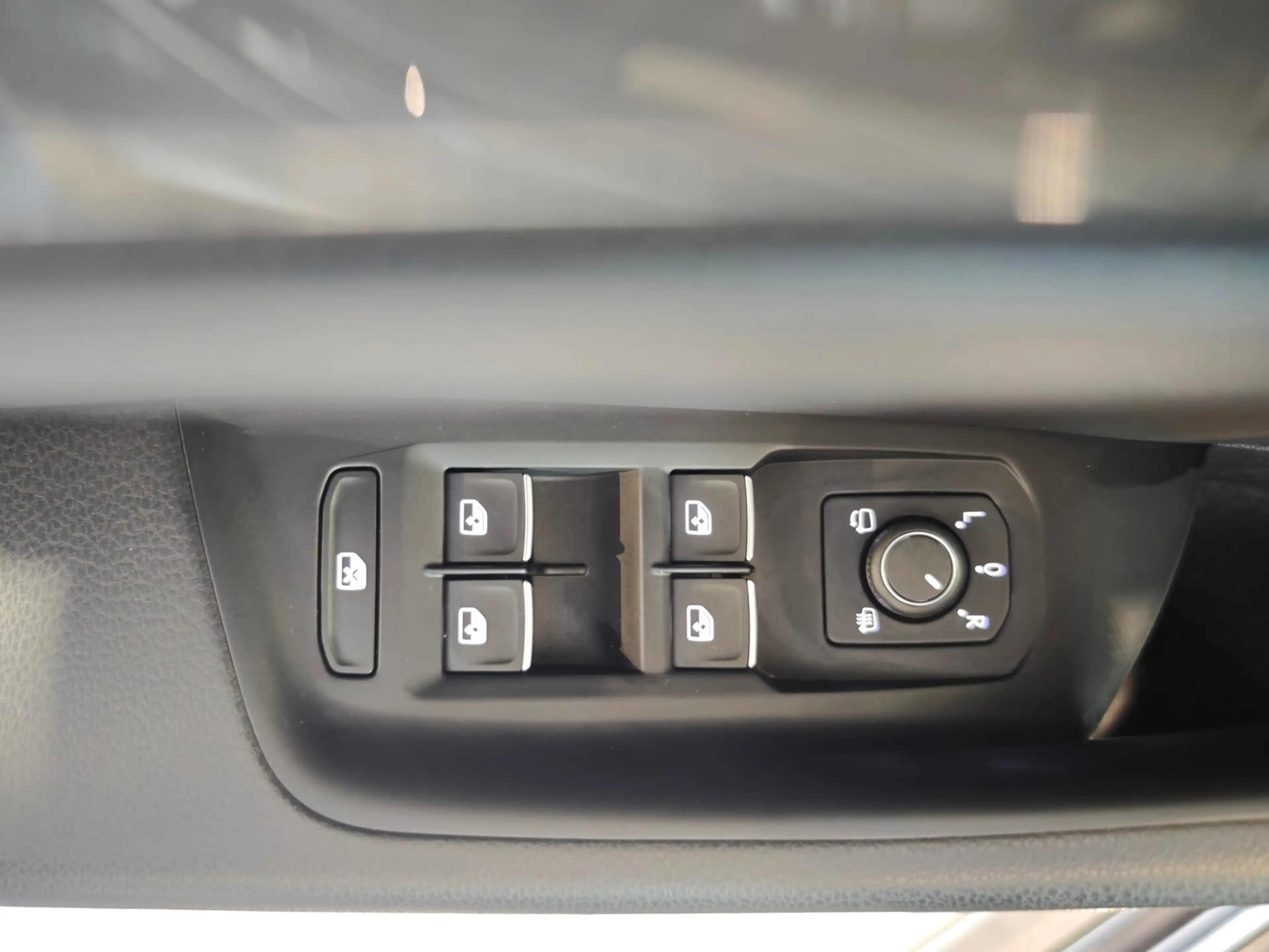 Volkswagen Passat Alltrack AHK*Pano*MatrixLED*Cam*Standhzg. — photo 6