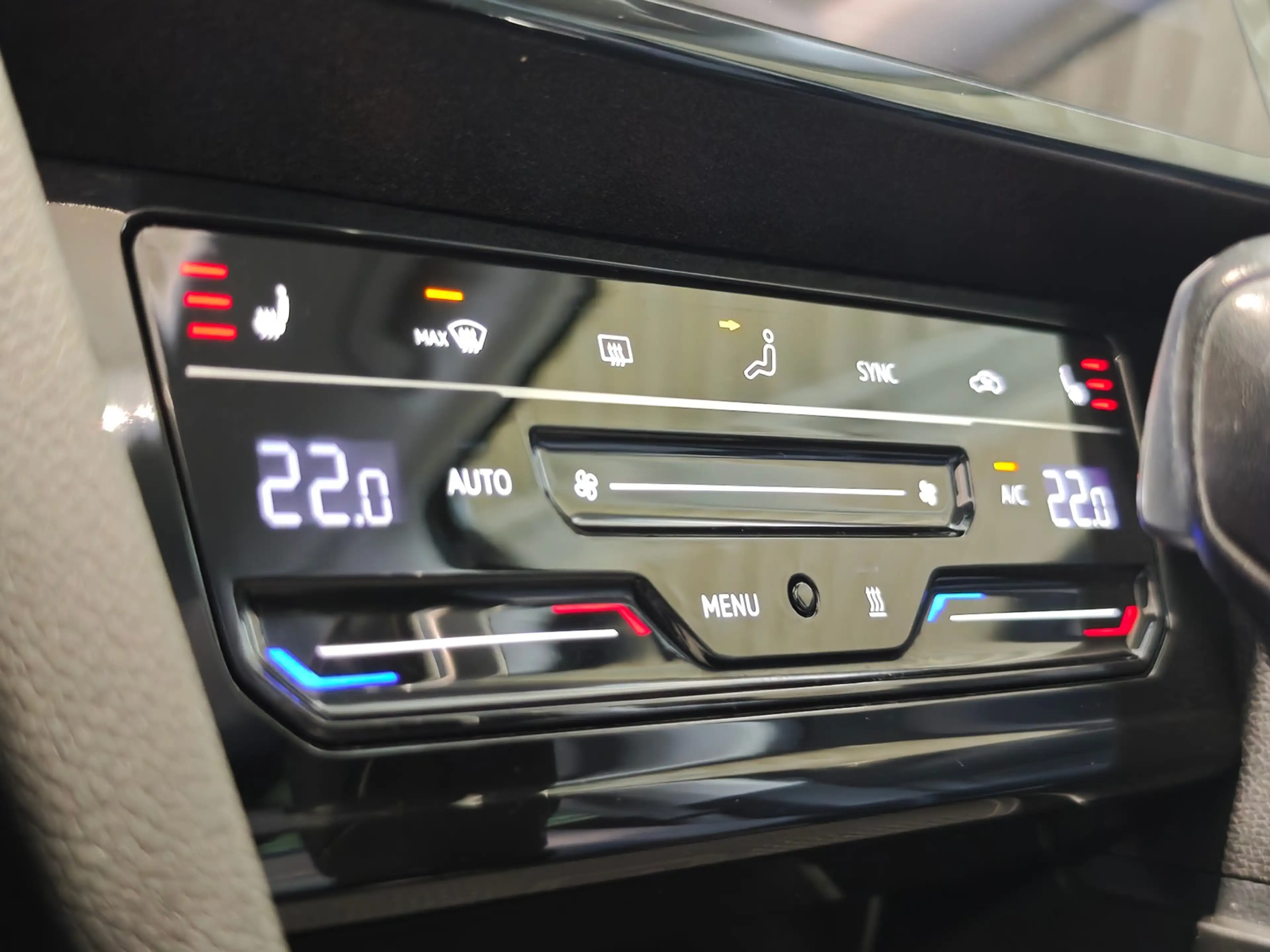 Volkswagen Passat Alltrack AHK*Pano*MatrixLED*Cam*Standhzg. — photo 11