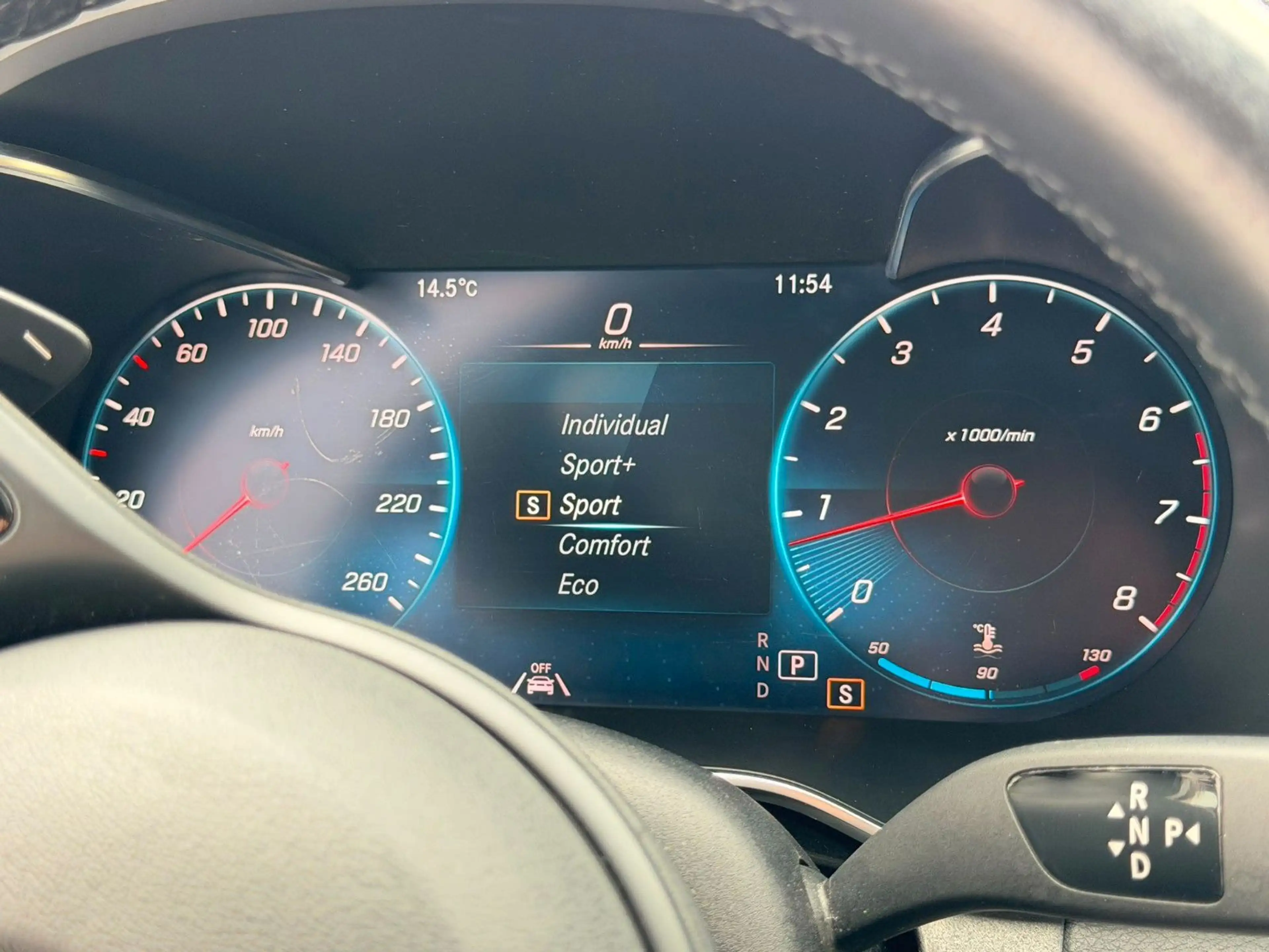 Mercedes-Benz C 180 Avandgarde Kamera-Virtual-Spur-Totwin.-LED — photo 15