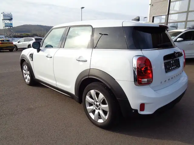 Mini Countryman view 6
