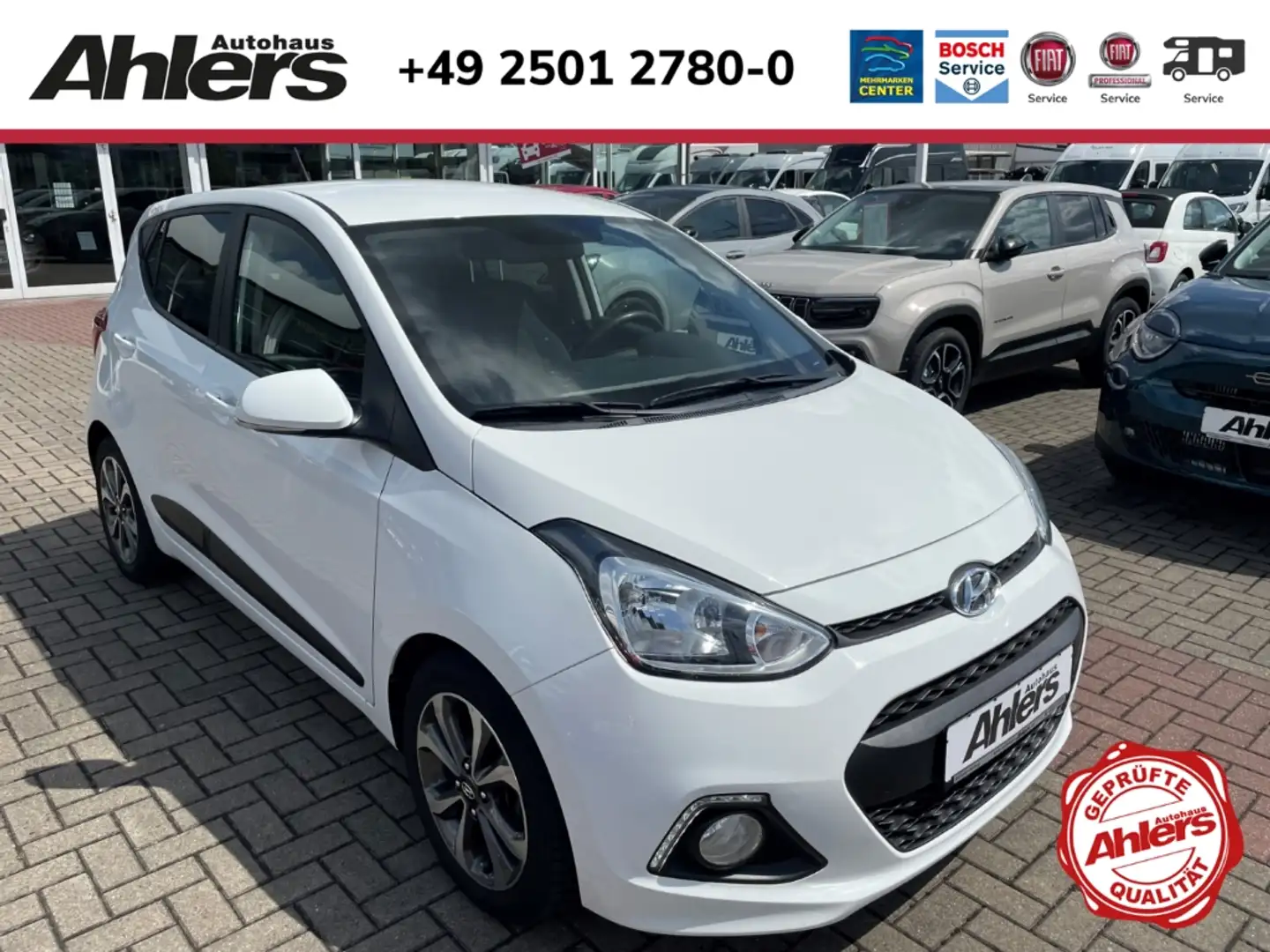 Hyundai i10 Passion+SITZ/LENKRADHEIZUNG+ALLWETTER+KLIMAAUTO+PD White - 1