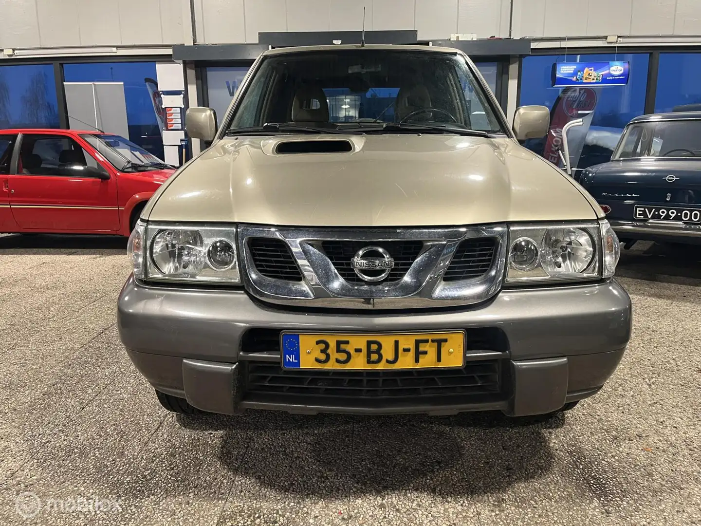 Nissan Terrano ll 3.0 Di Sport Grau - 2
