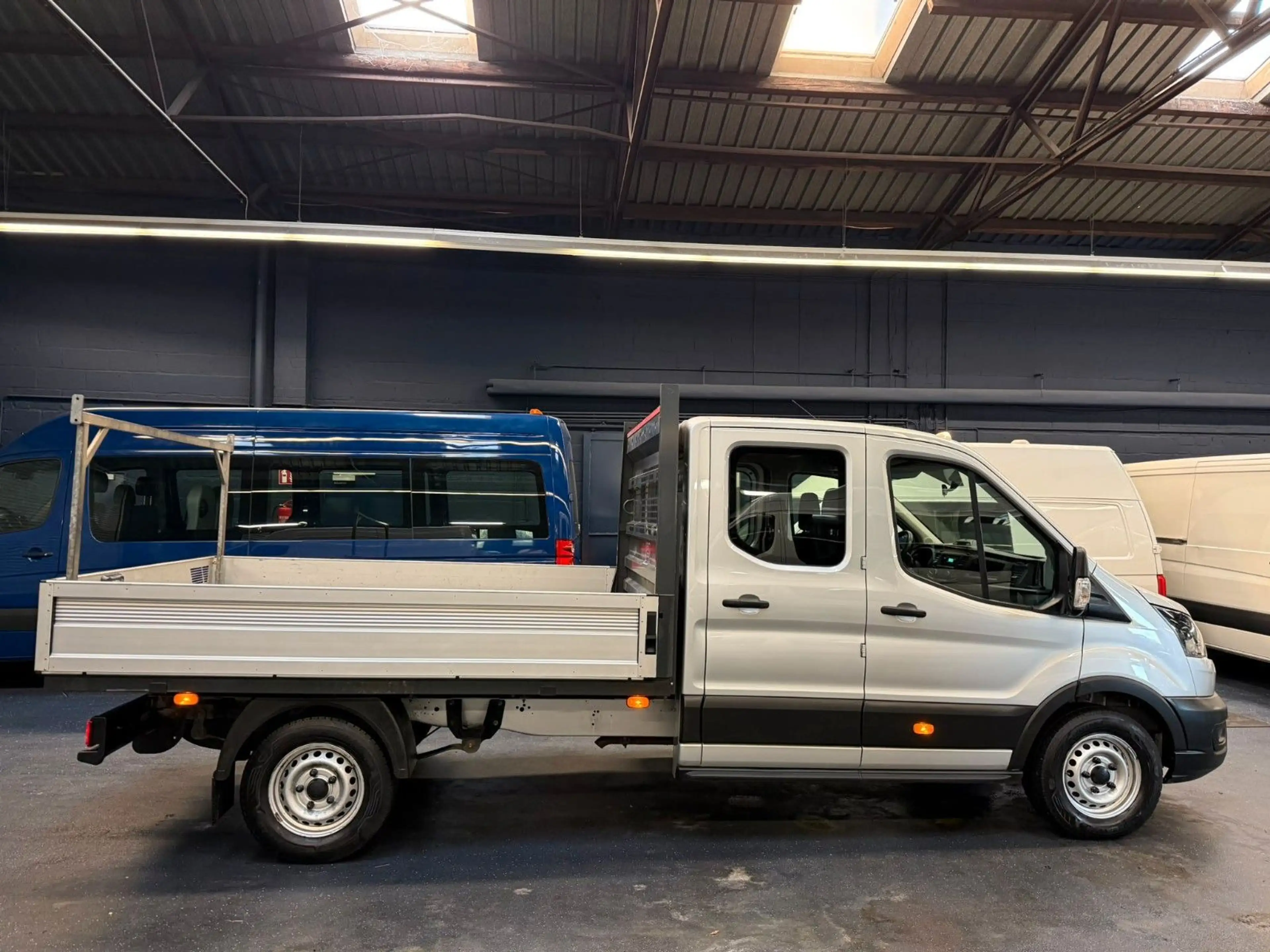 Ford Transit 350 Doppelkabine Pritsche L3 1.Hand AHK — photo 5