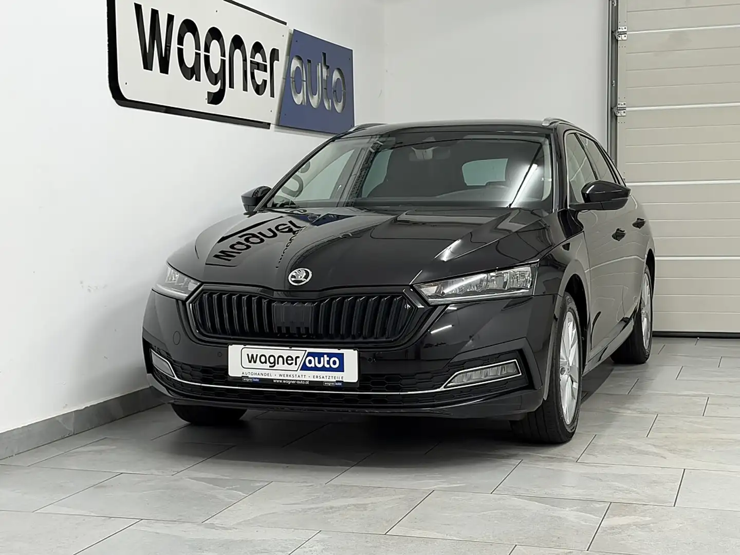 Skoda Octavia Combi 2,0 TDI Style DSG.LED/ACC/Navi/el.AHK/RFK... Schwarz - 1