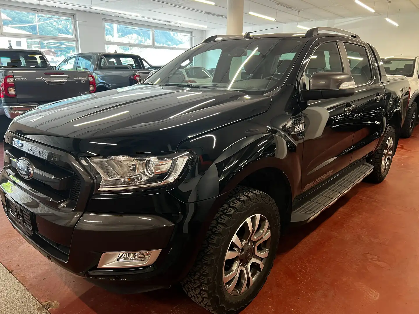 Ford Ranger Ranger 3.2 tdci double cab Wildtrak 200cv auto Nero - 2