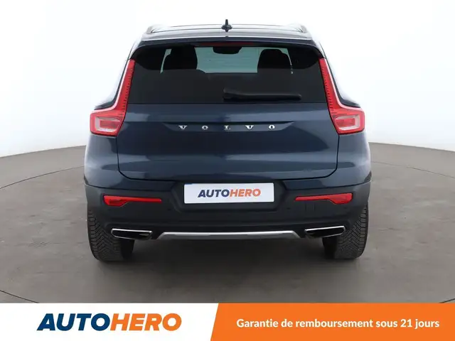 Volvo XC40 view 5