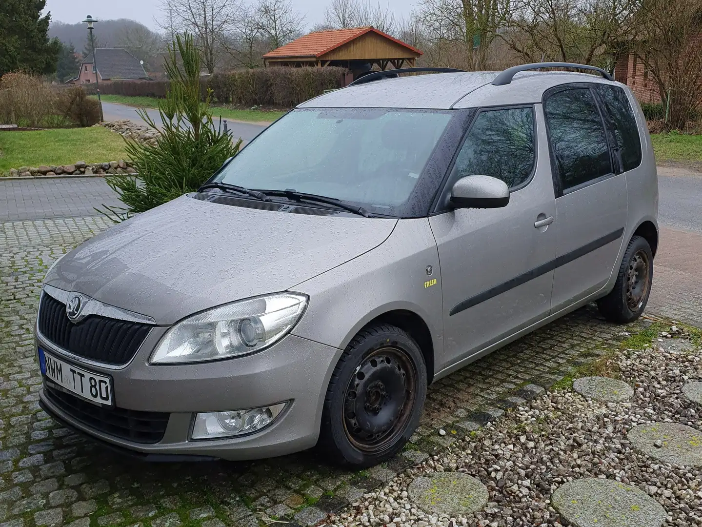 Skoda Roomster Roomster 1.6 TDI DPF Fresh Szary - 2