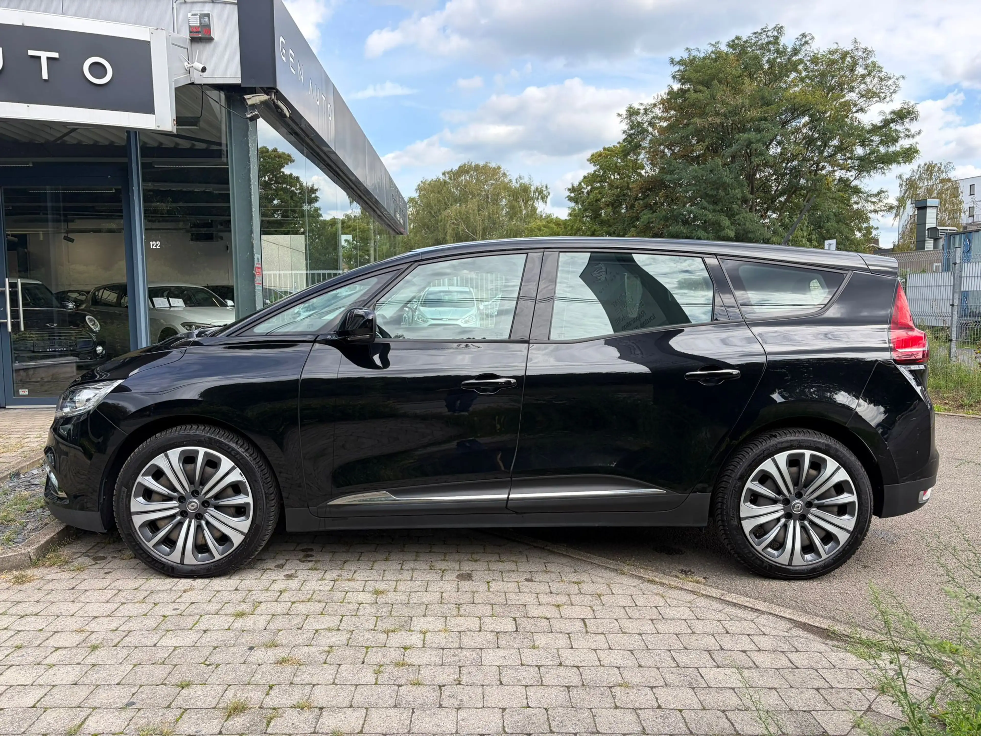 Renault Grand Scenic 1.33 TCe Zen 7 Places Gps Caméra * 12 à 36 MOIS GARANTIE * — photo 8